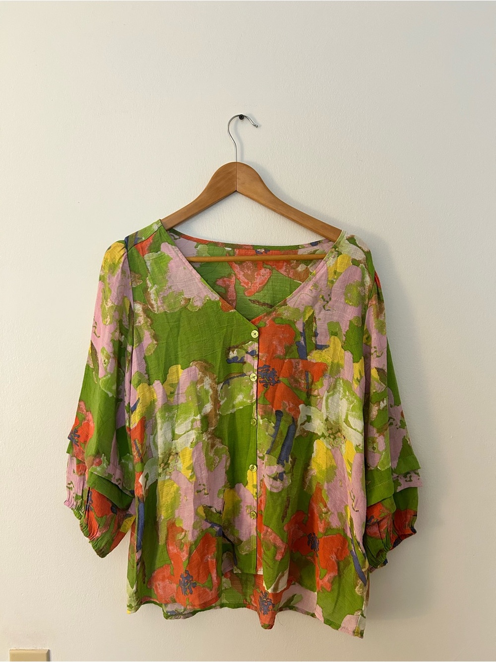 Green Pink Orange Floral V-Neck Button Blouse Top 3/4 Sleeve Rayon Women L